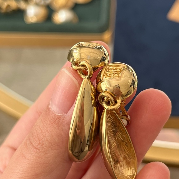 Givenchy Gold Teardrop Earrings - Picture 6 of 7